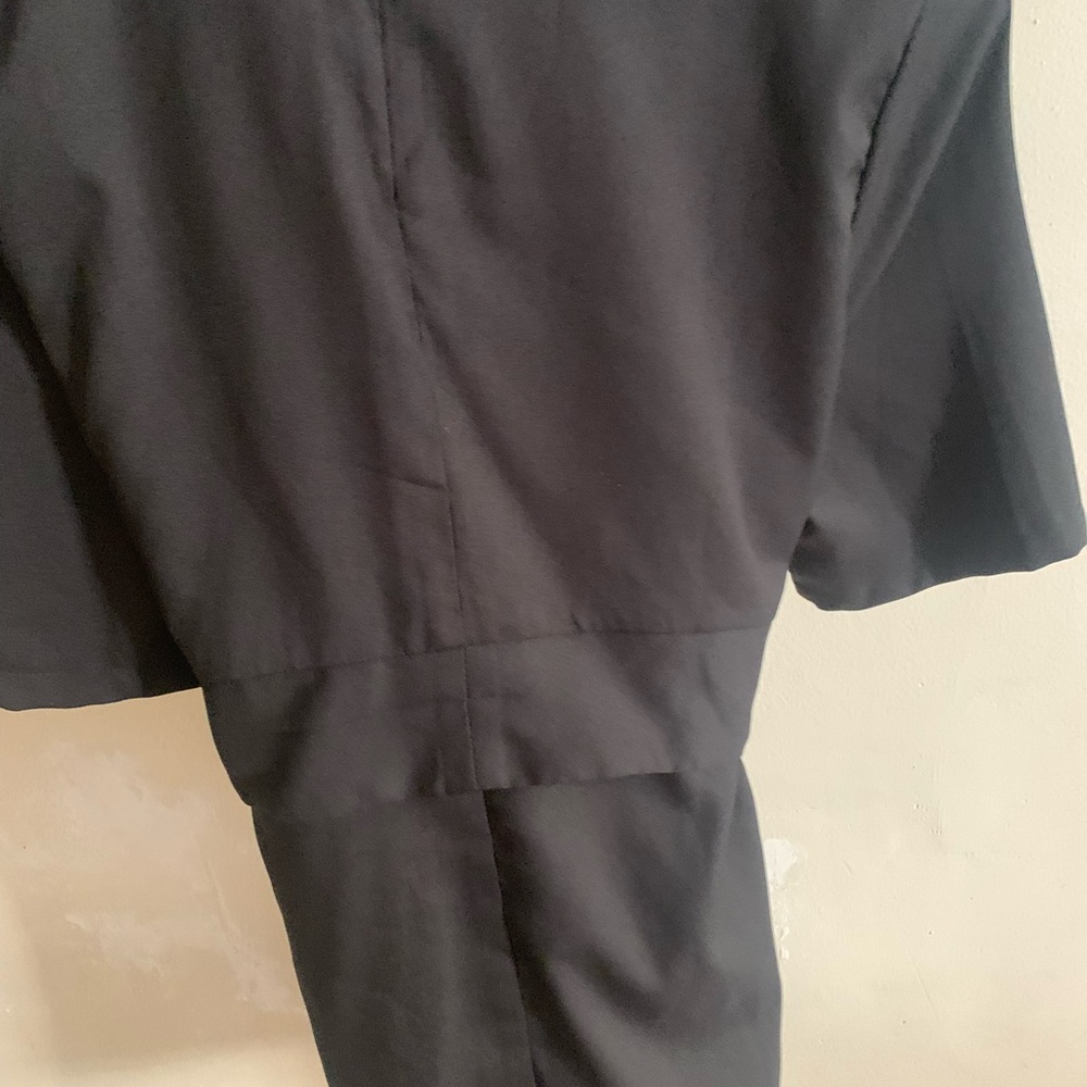 Short blouse - Picture 3 of 3